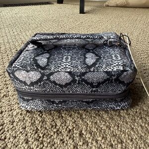 Cruise Club Snakeskin Print Jewelry Travel Bag